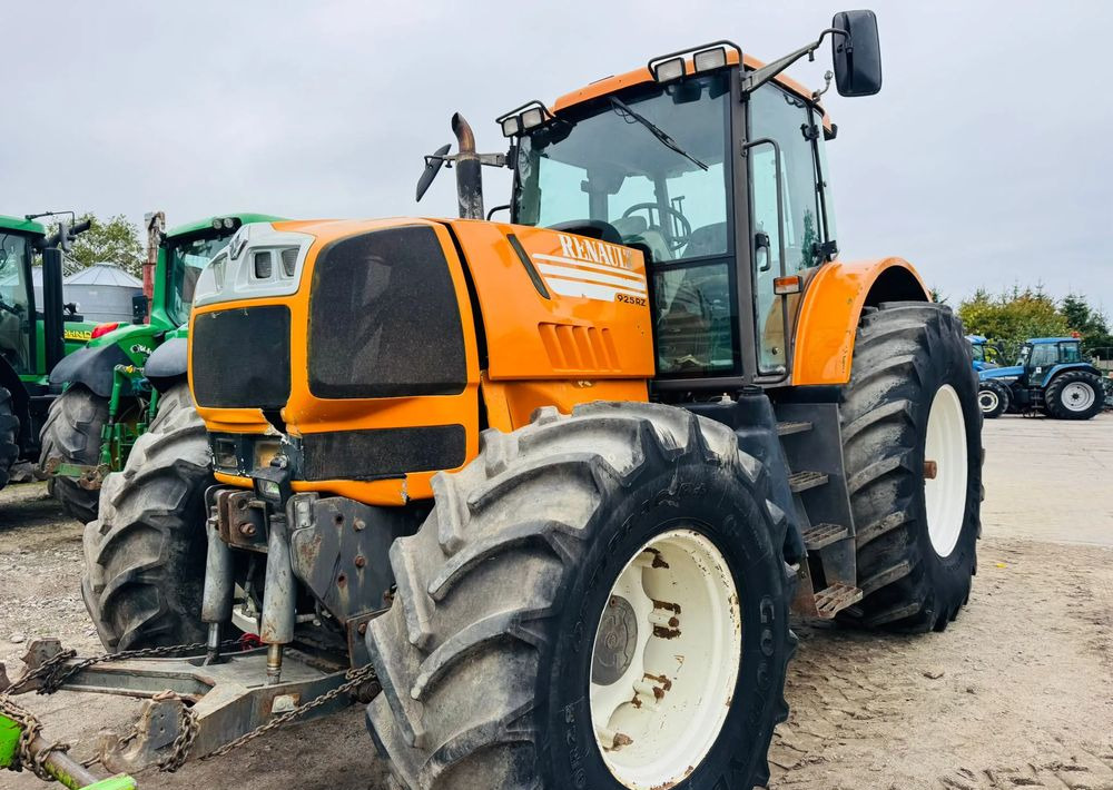 Renault Atles 925 RZ - Τρακτέρ: φωτογραφία 5 Renault Atles 925 RZ - Τρακτέρ: φωτογραφία 5