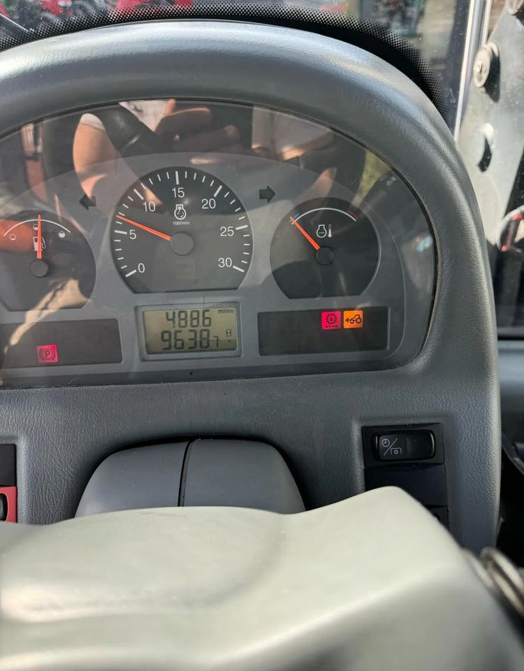 Τρακτέρ Valtra N101: φωτογραφία 18