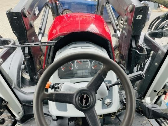 Valtra N104 - Τρακτέρ: φωτογραφία 3 Valtra N104 - Τρακτέρ: φωτογραφία 3