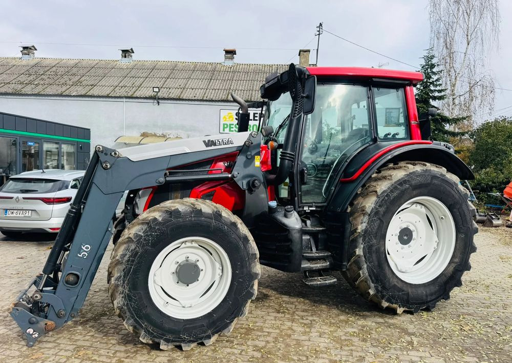 Valtra N123 HiTech - Τρακτέρ: φωτογραφία 4 Valtra N123 HiTech - Τρακτέρ: φωτογραφία 4