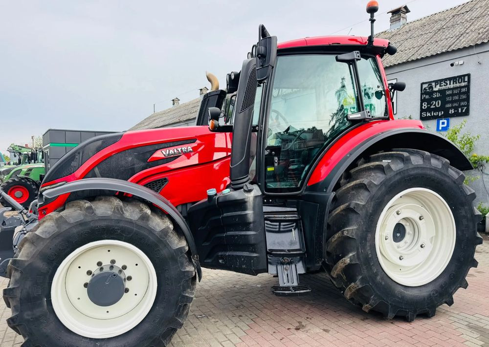 Valtra T154 - Τρακτέρ: φωτογραφία 5 Valtra T154 - Τρακτέρ: φωτογραφία 5
