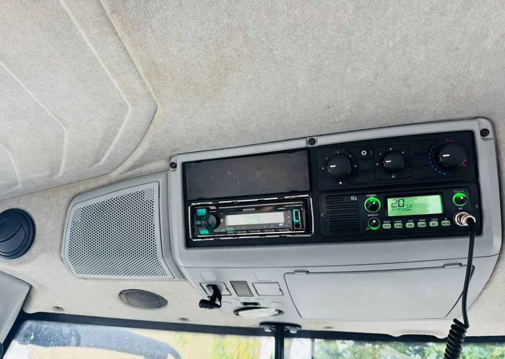 Leasing  Valtra T214 Versu Valtra T214 Versu: φωτογραφία 15