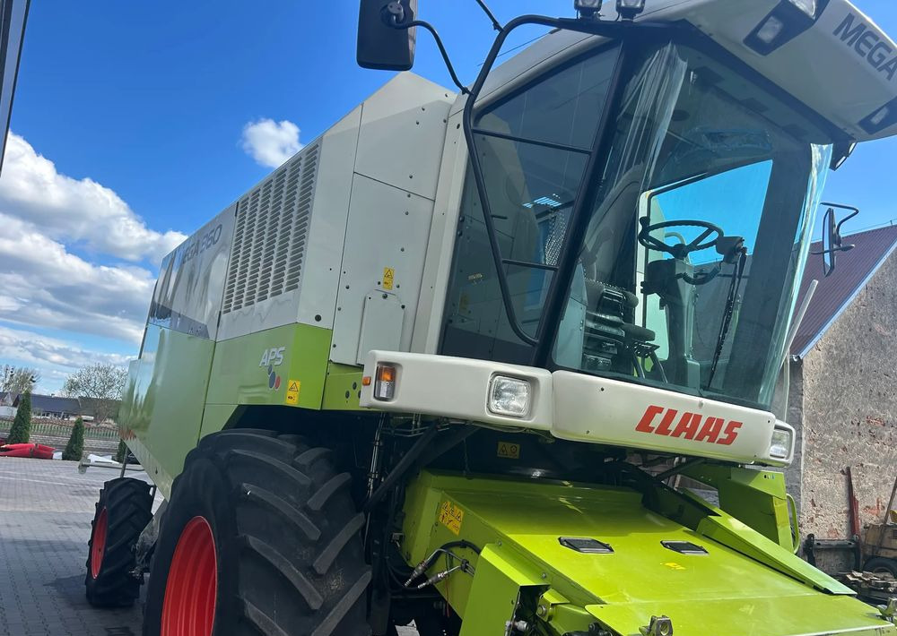Claas Mega 360 - Θεριζοαλωνιστική μηχανή: φωτογραφία 5 Claas Mega 360 - Θεριζοαλωνιστική μηχανή: φωτογραφία 5