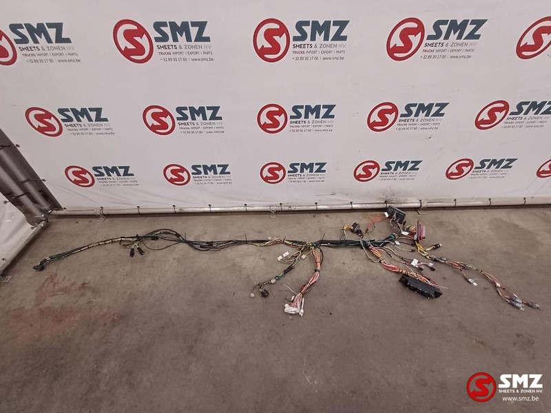Caterpillar Cabin wire harness Caterpillar - Καλώδιο/ Σύρματα για Φορτηγό: φωτογραφία 1 Caterpillar Cabin wire harness Caterpillar - Καλώδιο/ Σύρματα για Φορτηγό: φωτογραφία 1