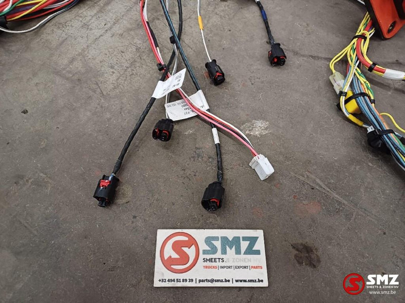 Caterpillar Cabin wire harness Caterpillar - Καλώδιο/ Σύρματα για Φορτηγό: φωτογραφία 3 Caterpillar Cabin wire harness Caterpillar - Καλώδιο/ Σύρματα για Φορτηγό: φωτογραφία 3