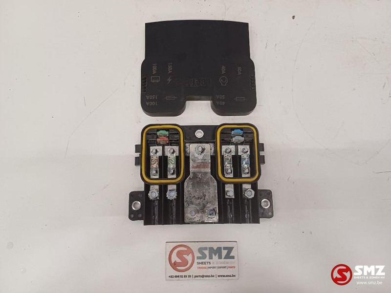 Caterpillar Fuse box Caterpillar - Ηλεκτρικό σύστημα για Ανυψωτικό μηχάνημα: φωτογραφία 1 Caterpillar Fuse box Caterpillar - Ηλεκτρικό σύστημα για Ανυψωτικό μηχάνημα: φωτογραφία 1