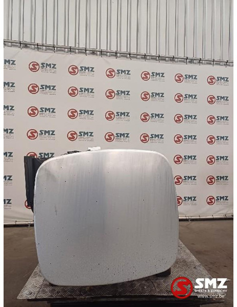 DAF Occ brandstoftank met steunen 750L DAF - Ρεζερβουάρ καυσίμου για Φορτηγό: φωτογραφία 3 DAF Occ brandstoftank met steunen 750L DAF - Ρεζερβουάρ καυσίμου για Φορτηγό: φωτογραφία 3