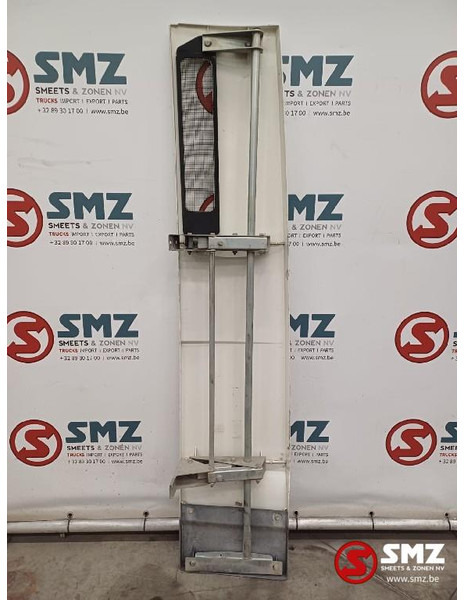 DAF Occ cabinespoiler rechts DAF - Αεροδυναμική/ Αεροτομή για Φορτηγό: φωτογραφία 2 DAF Occ cabinespoiler rechts DAF - Αεροδυναμική/ Αεροτομή για Φορτηγό: φωτογραφία 2