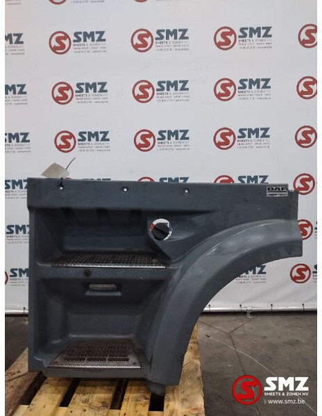 DAF Occ opstapbak links DAF XF95 1656923 - Καμπίνα και εσωτερικό για Φορτηγό: φωτογραφία 1 DAF Occ opstapbak links DAF XF95 1656923 - Καμπίνα και εσωτερικό για Φορτηγό: φωτογραφία 1
