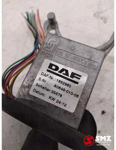 DAF Occ stuurkolomschakelaar DAF XF105 - Καμπίνα και εσωτερικό για Φορτηγό: φωτογραφία 3 DAF Occ stuurkolomschakelaar DAF XF105 - Καμπίνα και εσωτερικό για Φορτηγό: φωτογραφία 3