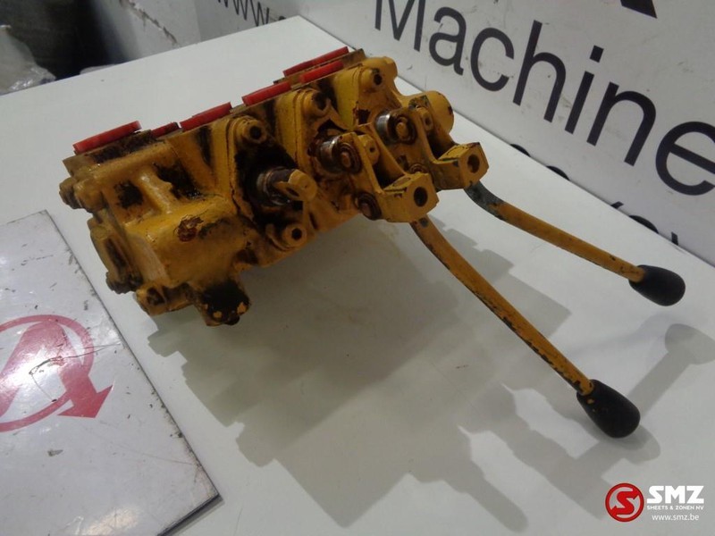 Diversen Occ monoblok 3 secties - Υδραυλική βαλβίδα για Φορτηγό: φωτογραφία 3 Diversen Occ monoblok 3 secties - Υδραυλική βαλβίδα για Φορτηγό: φωτογραφία 3