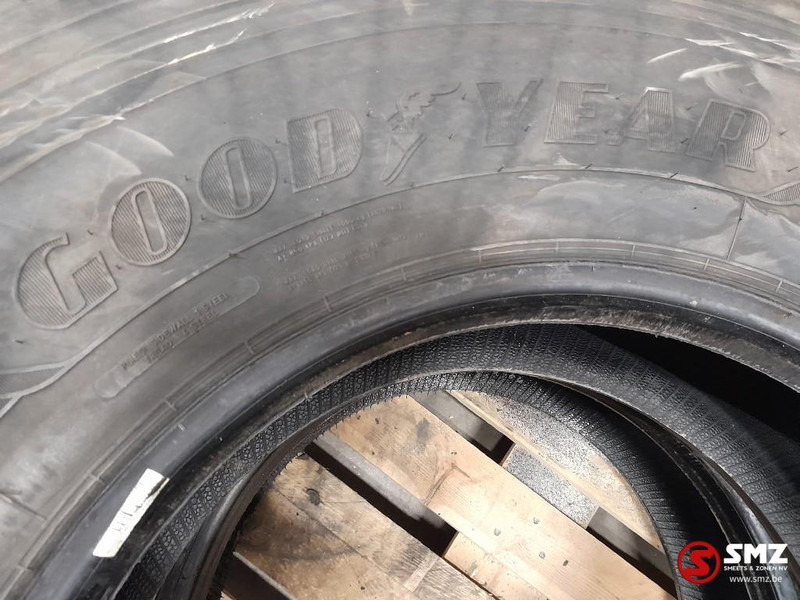 Goodyear Occ vrachtwagenband Goodyear 315/80R22.5 - Ελαστικό για Φορτηγό: φωτογραφία 2 Goodyear Occ vrachtwagenband Goodyear 315/80R22.5 - Ελαστικό για Φορτηγό: φωτογραφία 2
