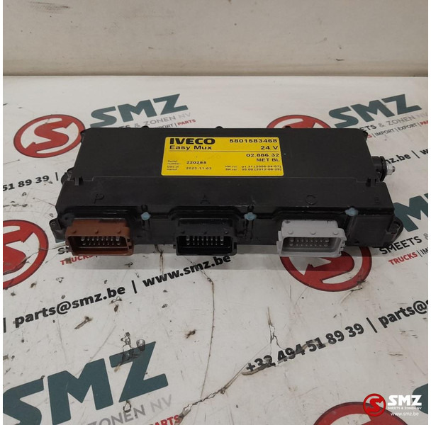 Iveco Occ ECU MET BL regeleenheid Iveco - Ηλεκτρονική μονάδα ελέγχου για Φορτηγό: φωτογραφία 1 Iveco Occ ECU MET BL regeleenheid Iveco - Ηλεκτρονική μονάδα ελέγχου για Φορτηγό: φωτογραφία 1