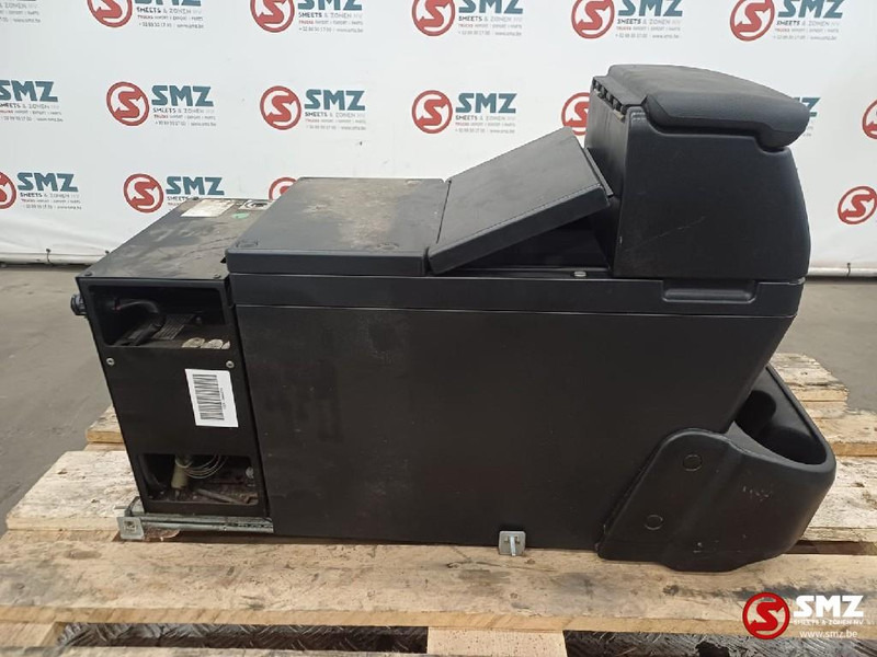 Iveco Occ koelkast 24L Iveco - Καμπίνα και εσωτερικό για Φορτηγό: φωτογραφία 2 Iveco Occ koelkast 24L Iveco - Καμπίνα και εσωτερικό για Φορτηγό: φωτογραφία 2