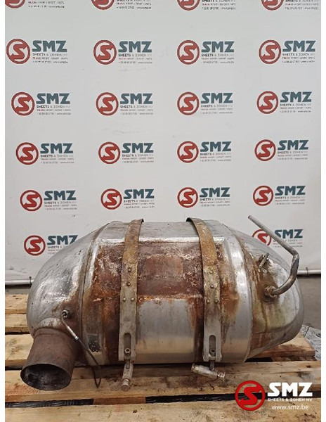 Iveco Occ uitlaatdemper Euro 5 Iveco - Σιγαστήρας για Φορτηγό: φωτογραφία 2 Iveco Occ uitlaatdemper Euro 5 Iveco - Σιγαστήρας για Φορτηγό: φωτογραφία 2