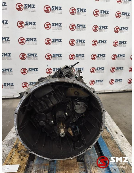 Iveco Occ versnellingsbak + intarder + PTO 12AS2331TD - Κιβώτιο ταχυτήτων για Φορτηγό: φωτογραφία 3 Iveco Occ versnellingsbak + intarder + PTO 12AS2331TD - Κιβώτιο ταχυτήτων για Φορτηγό: φωτογραφία 3