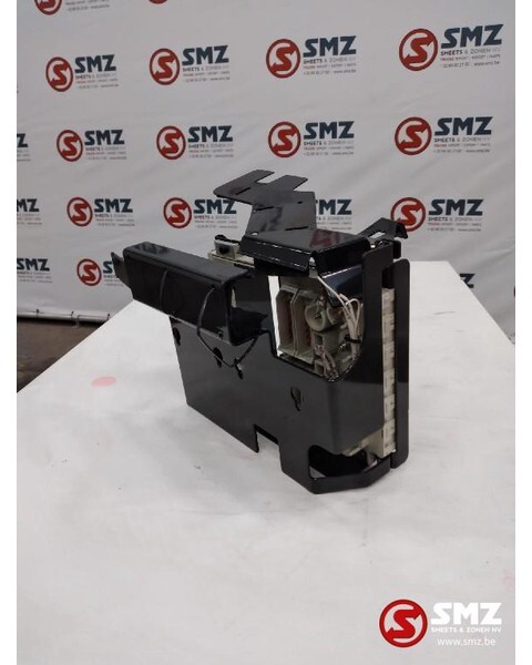 MAN Occ Zekeringskast MAN TGX 81254446074 - Ηλεκτρική ασφάλεια για Φορτηγό: φωτογραφία 2 MAN Occ Zekeringskast MAN TGX 81254446074 - Ηλεκτρική ασφάλεια για Φορτηγό: φωτογραφία 2