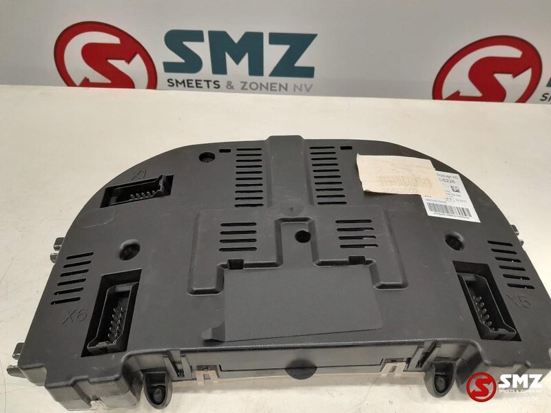 MAN Occ instrumentenpaneel MAN TGS 81258077111 - Καμπίνα και εσωτερικό για Φορτηγό: φωτογραφία 3 MAN Occ instrumentenpaneel MAN TGS 81258077111 - Καμπίνα και εσωτερικό για Φορτηγό: φωτογραφία 3