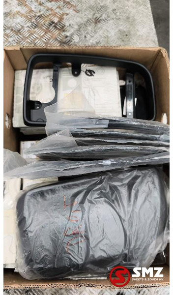 Mercedes-Benz Lot onderdelen Mercedes - Εσωτερικός καθρέφτης για Φορτηγό: φωτογραφία 1 Mercedes-Benz Lot onderdelen Mercedes - Εσωτερικός καθρέφτης για Φορτηγό: φωτογραφία 1