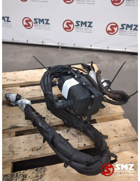 Mercedes-Benz Occ AdBluepomp Mercedes Actros MP3 A0001400578 A00 - Σύστημα καυσίμου για Φορτηγό: φωτογραφία 1 Mercedes-Benz Occ AdBluepomp Mercedes Actros MP3 A0001400578 A00 - Σύστημα καυσίμου για Φορτηγό: φωτογραφία 1