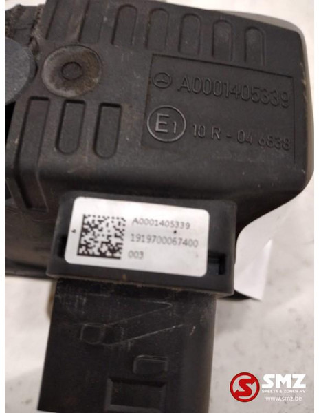 Mercedes-Benz Occ AdBluepomp Mercedes Actros MP4 A0001405339 - Σύστημα καυσίμου για Φορτηγό: φωτογραφία 3 Mercedes-Benz Occ AdBluepomp Mercedes Actros MP4 A0001405339 - Σύστημα καυσίμου για Φορτηγό: φωτογραφία 3
