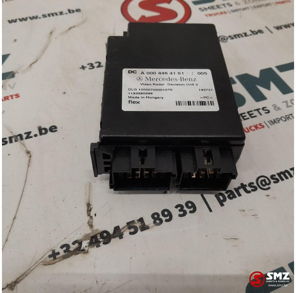 Mercedes-Benz Occ ECU Video Radar Desicion Unit regeleenheid Mer - Ηλεκτρονική μονάδα ελέγχου για Φορτηγό: φωτογραφία 1 Mercedes-Benz Occ ECU Video Radar Desicion Unit regeleenheid Mer - Ηλεκτρονική μονάδα ελέγχου για Φορτηγό: φωτογραφία 1