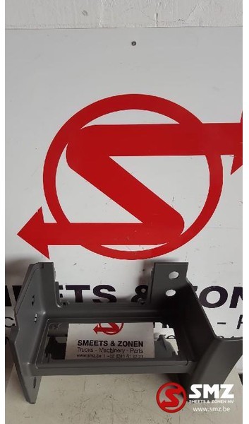 Mercedes-Benz Occ Opstapbak onder L Actros MP2/3 mega - Σκαλοπάτι για Φορτηγό: φωτογραφία 2 Mercedes-Benz Occ Opstapbak onder L Actros MP2/3 mega - Σκαλοπάτι για Φορτηγό: φωτογραφία 2