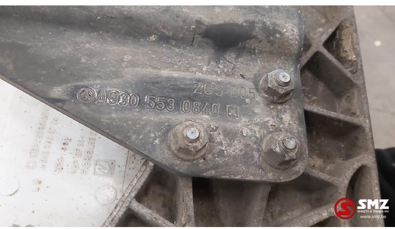 Mercedes-Benz Occ Opstapbak rechts Actros MP2/MP3 - Σκαλοπάτι για Φορτηγό: φωτογραφία 4 Mercedes-Benz Occ Opstapbak rechts Actros MP2/MP3 - Σκαλοπάτι για Φορτηγό: φωτογραφία 4