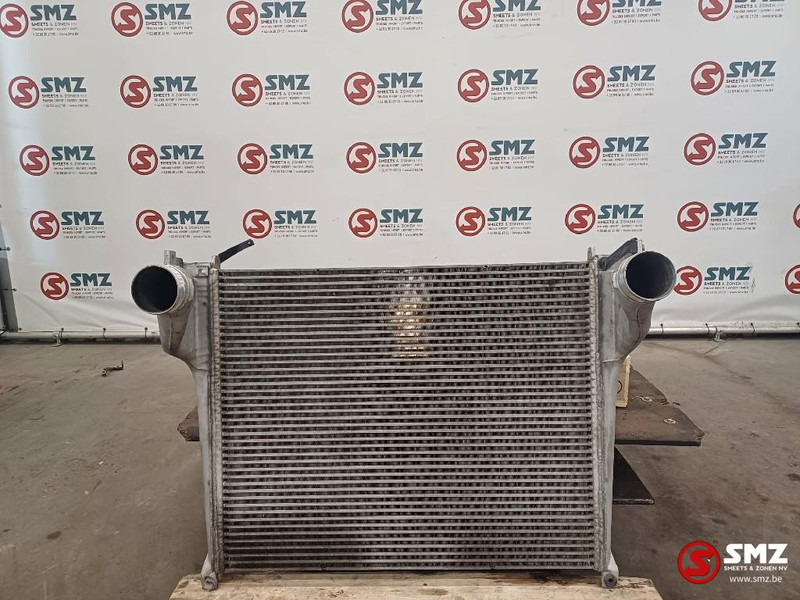 Mercedes-Benz Occ intercooler Mercedes - Ενδιάμεσος ψύκτης για Φορτηγό: φωτογραφία 1 Mercedes-Benz Occ intercooler Mercedes - Ενδιάμεσος ψύκτης για Φορτηγό: φωτογραφία 1
