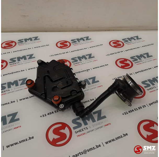 Mercedes-Benz Occ olieafscheider links AMG C63S Mercedes - Κινητήρας και ανταλλακτικά για Αυτοκίνητο: φωτογραφία 4 Mercedes-Benz Occ olieafscheider links AMG C63S Mercedes - Κινητήρας και ανταλλακτικά για Αυτοκίνητο: φωτογραφία 4