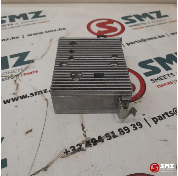 Mercedes-Benz Occ omvormer 24-12V 18A Mercedes - Ηλεκτρικό σύστημα για Φορτηγό: φωτογραφία 2 Mercedes-Benz Occ omvormer 24-12V 18A Mercedes - Ηλεκτρικό σύστημα για Φορτηγό: φωτογραφία 2