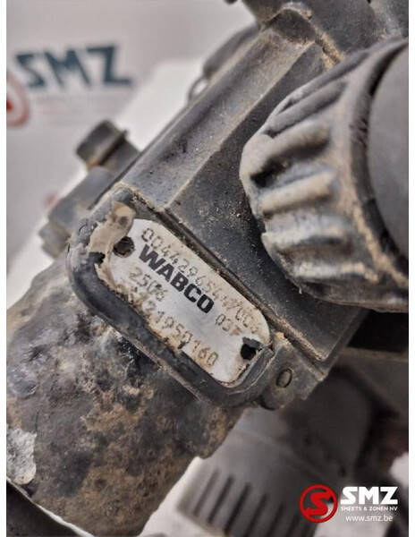 Mercedes-Benz Occ remkrachtregelaar + ABS magneetventiel vooras - Ανταλλακτικό για Φορτηγό: φωτογραφία 4 Mercedes-Benz Occ remkrachtregelaar + ABS magneetventiel vooras - Ανταλλακτικό για Φορτηγό: φωτογραφία 4