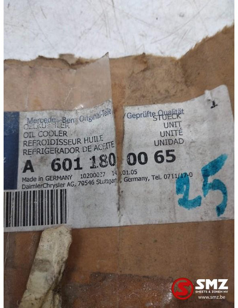 Mercedes-Benz Oliekoeler mercedes sprinter w901-904 w638 w202 w2 - Κινητήρας και ανταλλακτικά για Φορτηγό: φωτογραφία 4 Mercedes-Benz Oliekoeler mercedes sprinter w901-904 w638 w202 w2 - Κινητήρας και ανταλλακτικά για Φορτηγό: φωτογραφία 4