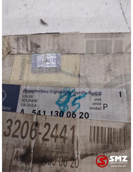 Mercedes-Benz Reparatieset luchtcompressor mercedes actros mp4 a - Κινητήρας και ανταλλακτικά για Φορτηγό: φωτογραφία 2 Mercedes-Benz Reparatieset luchtcompressor mercedes actros mp4 a - Κινητήρας και ανταλλακτικά για Φορτηγό: φωτογραφία 2