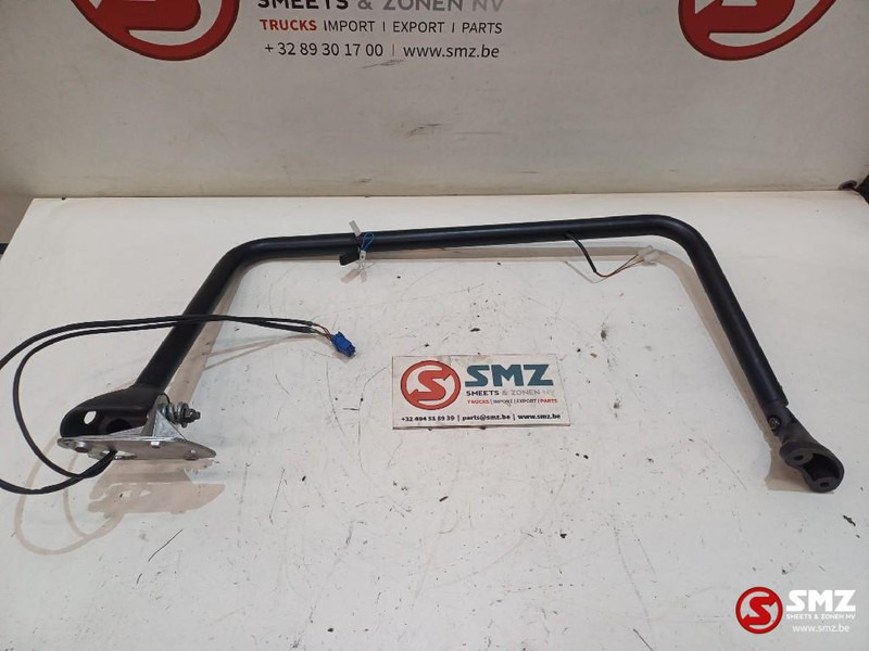 Mercedes-Benz Spiegelhouder links Mercedes - Εσωτερικός καθρέφτης για Φορτηγό: φωτογραφία 2 Mercedes-Benz Spiegelhouder links Mercedes - Εσωτερικός καθρέφτης για Φορτηγό: φωτογραφία 2