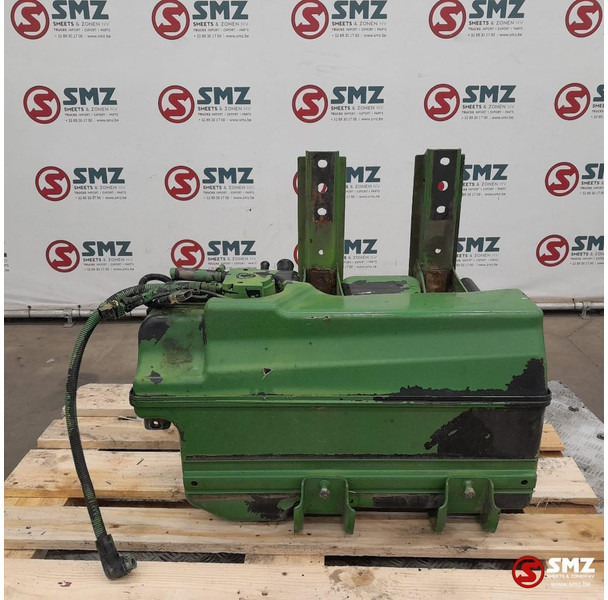 Scania Occ AdBluetank 75L + AdBlueniveausensor Scania - Σύστημα καυσίμου για Φορτηγό: φωτογραφία 1 Scania Occ AdBluetank 75L + AdBlueniveausensor Scania - Σύστημα καυσίμου για Φορτηγό: φωτογραφία 1