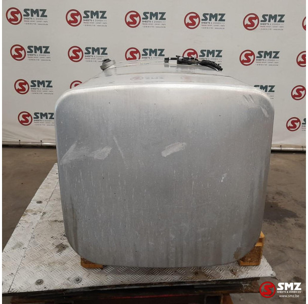 Scania Occ brandstoftank 700L + brandstofniveausensor Sca - Ρεζερβουάρ καυσίμου για Φορτηγό: φωτογραφία 3 Scania Occ brandstoftank 700L + brandstofniveausensor Sca - Ρεζερβουάρ καυσίμου για Φορτηγό: φωτογραφία 3