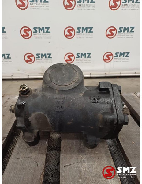 Volvo Occ Stuurhuis Volvo - Κρεμαγιέρα για Φορτηγό: φωτογραφία 1 Volvo Occ Stuurhuis Volvo - Κρεμαγιέρα για Φορτηγό: φωτογραφία 1