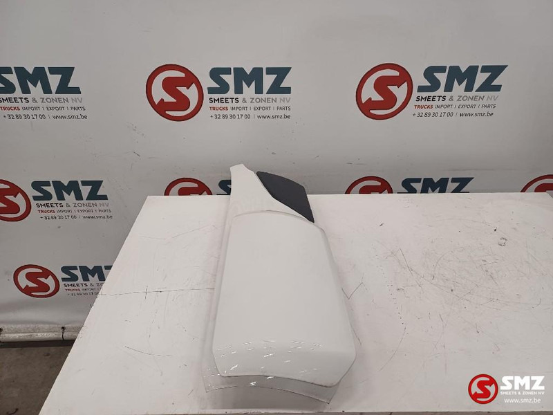 Volvo Occ windgeleider rechts Volvo - Καμπίνα και εσωτερικό για Φορτηγό: φωτογραφία 3 Volvo Occ windgeleider rechts Volvo - Καμπίνα και εσωτερικό για Φορτηγό: φωτογραφία 3