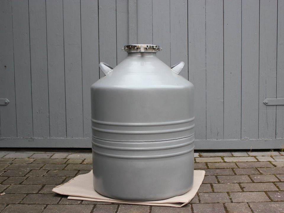 Cryotherm Container 50 L Dewar used for liquid nitrogen - Δεξαμενή αποθήκευσης: φωτογραφία 1 Cryotherm Container 50 L Dewar used for liquid nitrogen - Δεξαμενή αποθήκευσης: φωτογραφία 1