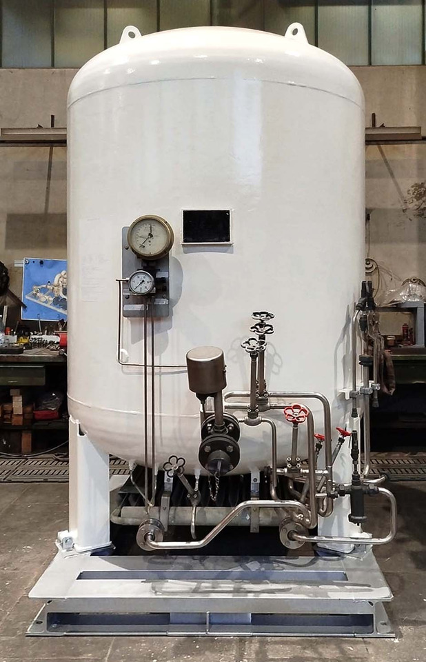 Gas tank on pallet used for oxygen, argon, nitrogen, carbon dioxide, CO2, LNG. - Δεξαμενή αποθήκευσης: φωτογραφία 1 Gas tank on pallet used for oxygen, argon, nitrogen, carbon dioxide, CO2, LNG. - Δεξαμενή αποθήκευσης: φωτογραφία 1