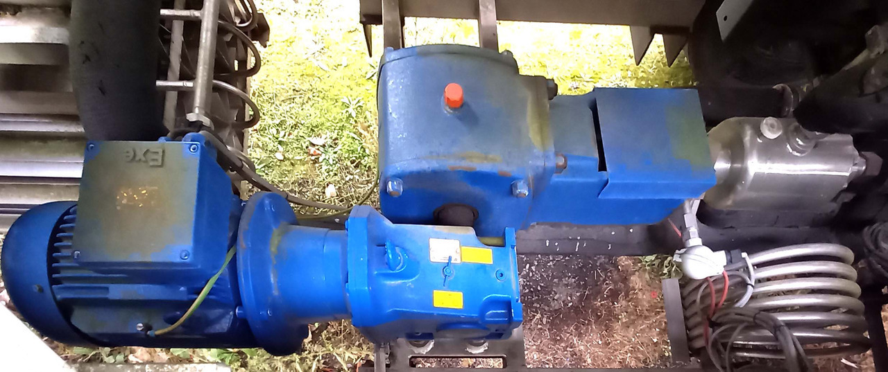 Επικαθήμενο βυτίο Messer Griesheim Gas tank semi-trailer used for LNG/CNG mobile filling station Methan Gas Cryogenic: φωτογραφία 19 Επικαθήμενο βυτίο Messer Griesheim Gas tank semi-trailer used for LNG/CNG mobile filling station Methan Gas Cryogenic: φωτογραφία 19