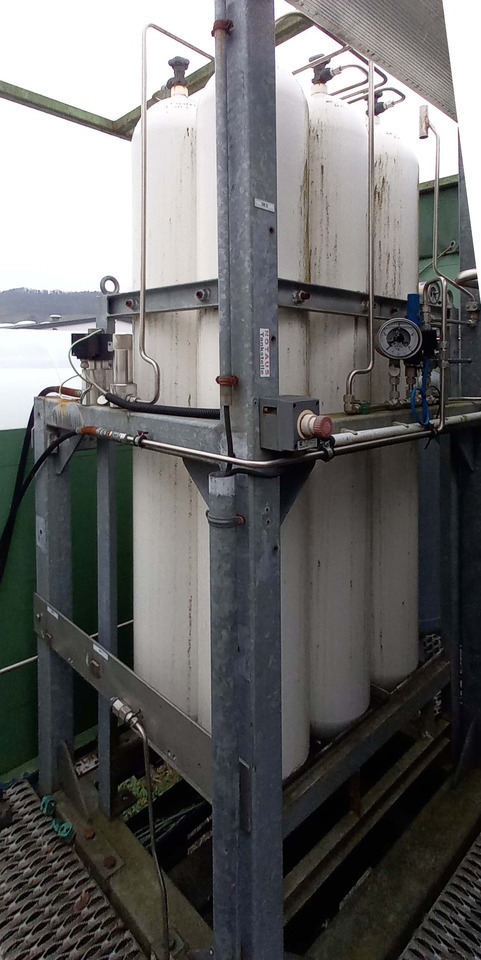 Επικαθήμενο βυτίο Messer Griesheim Gas tank semi-trailer used for LNG/CNG mobile filling station Methan Gas Cryogenic: φωτογραφία 10 Επικαθήμενο βυτίο Messer Griesheim Gas tank semi-trailer used for LNG/CNG mobile filling station Methan Gas Cryogenic: φωτογραφία 10