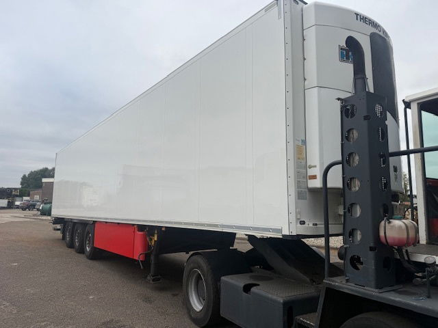 Schmitz Cargobull SLXe 300 1894 uur laadklep 2liftassen - Επικαθήμενο ψυγείο: φωτογραφία 4 Schmitz Cargobull SLXe 300 1894 uur laadklep 2liftassen - Επικαθήμενο ψυγείο: φωτογραφία 4