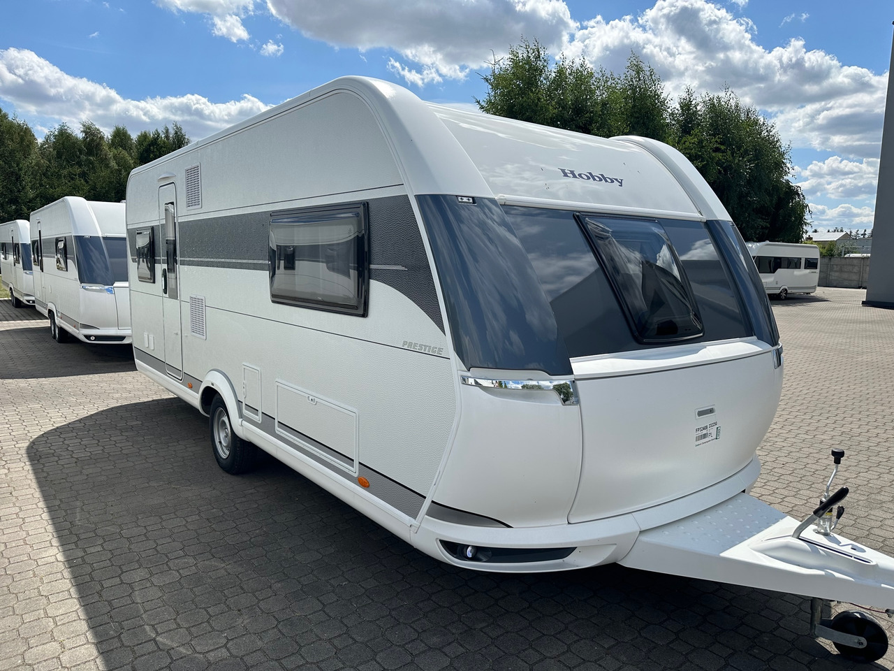 Hobby 560 UL Prestige 2023 - Ρυμουλκούμενο τροχόσπιτο: φωτογραφία 3 Hobby 560 UL Prestige 2023 - Ρυμουλκούμενο τροχόσπιτο: φωτογραφία 3