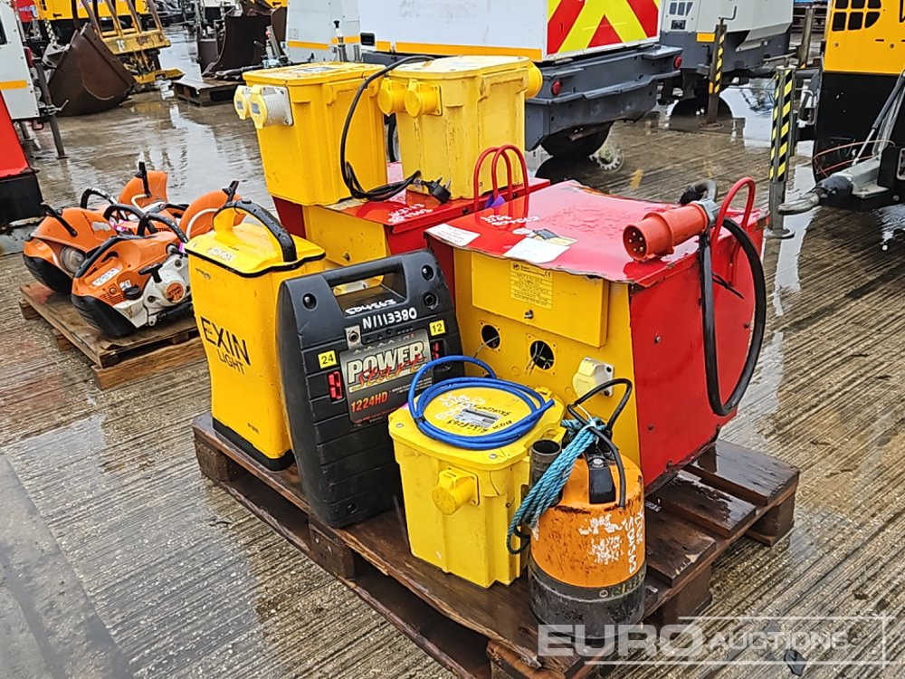 110 Volt Transformer (3 of), 110 Volt Submersible Water Pump, 24 Volt Jump Starter, Exin Light, 415 Volt Transformer (2 of) - Εξοπλισμού κατασκευών: φωτογραφία 1 110 Volt Transformer (3 of), 110 Volt Submersible Water Pump, 24 Volt Jump Starter, Exin Light, 415 Volt Transformer (2 of) - Εξοπλισμού κατασκευών: φωτογραφία 1