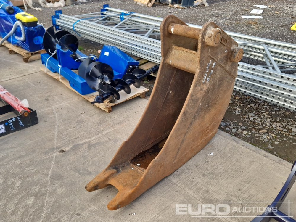 12" Digging Bucket 65mm Pin to suit 13 Ton Excavator - Κουβας: φωτογραφία 1 12" Digging Bucket 65mm Pin to suit 13 Ton Excavator - Κουβας: φωτογραφία 1