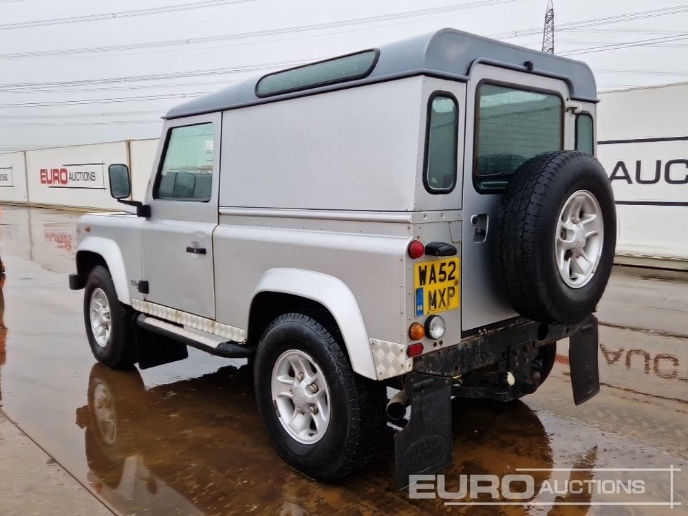 2002 Land Rover Defender 90 - SUV: φωτογραφία 3 2002 Land Rover Defender 90 - SUV: φωτογραφία 3