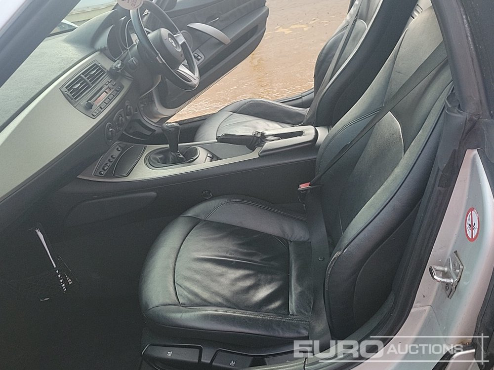 Αυτοκίνητο 2004 BMW Z4: φωτογραφία 21