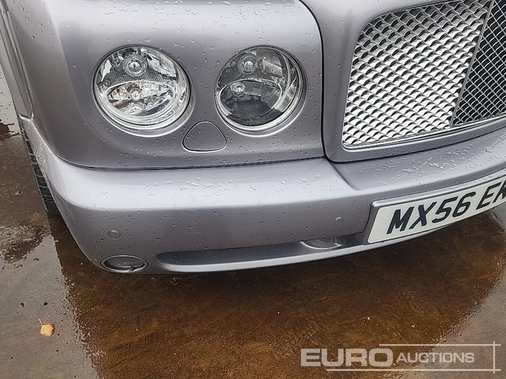 Αυτοκίνητο 2006 Bentley Arnage: φωτογραφία 34